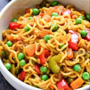 Vegan Maggi or Ramen Noodles with Seasonal Veggies